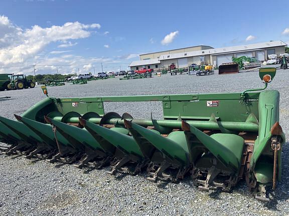 Image of John Deere 608C equipment image 3