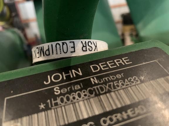 Image of John Deere 608C equipment image 2