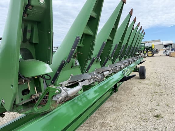 Image of John Deere 608C equipment image 3