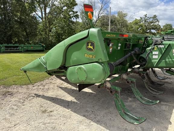Image of John Deere 608C equipment image 2