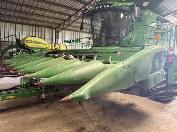 Image of John Deere 608C Primary image