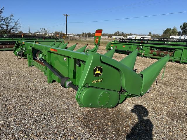 Image of John Deere 608C equipment image 4