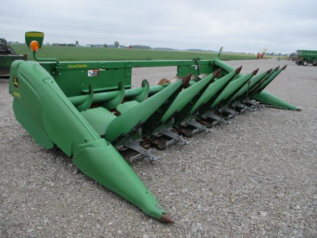 Image of John Deere 608C equipment image 1