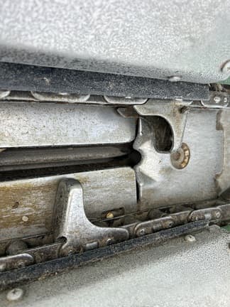 Image of John Deere 608C equipment image 3