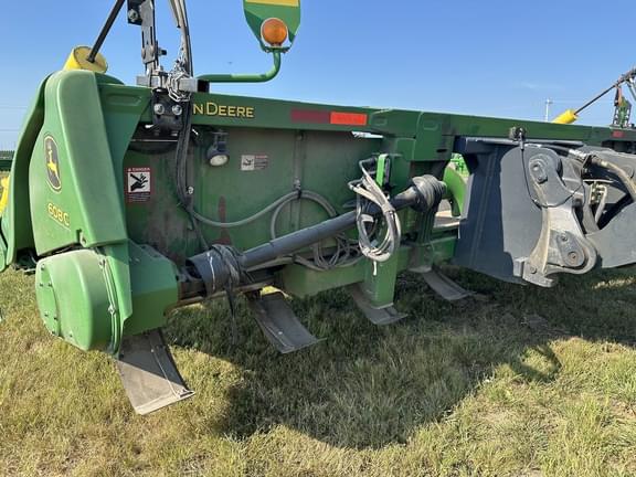 Image of John Deere 608C equipment image 3