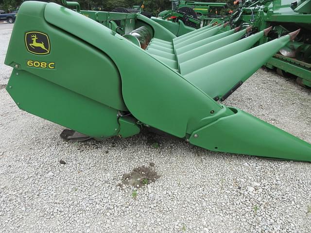 Image of John Deere 608C equipment image 3