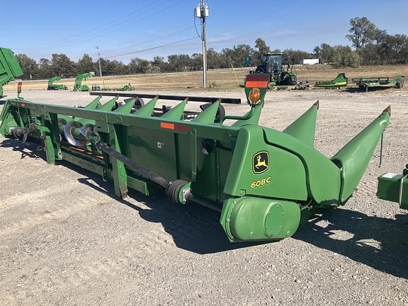 Image of John Deere 608C Primary image