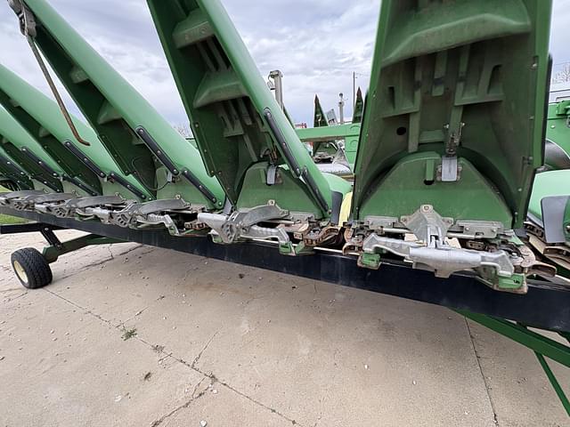 Image of John Deere 608C equipment image 3