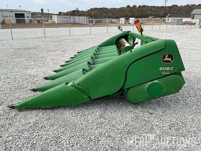 Image of John Deere 608C equipment image 1