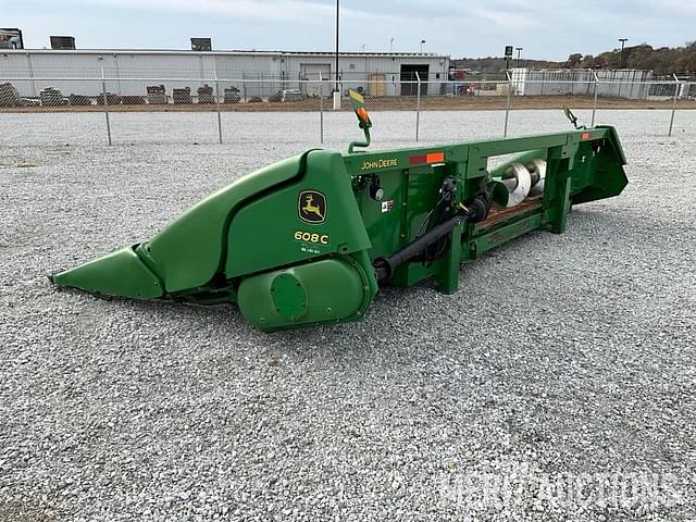 Image of John Deere 608C equipment image 2