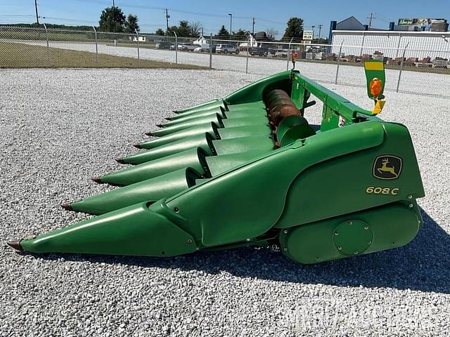 Image of John Deere 608C equipment image 1