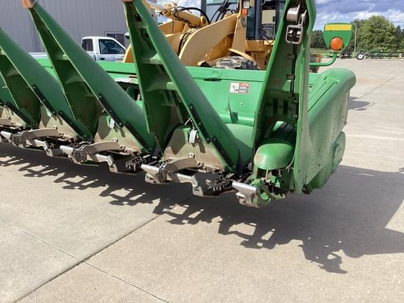 Image of John Deere 608C equipment image 2