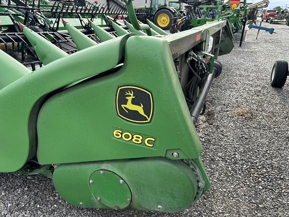 Image of John Deere 608C equipment image 3