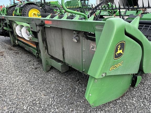 Image of John Deere 608C equipment image 4