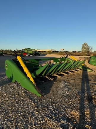 Image of John Deere 608C equipment image 1
