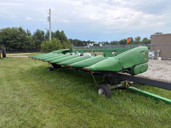 Image of John Deere 608C Primary image