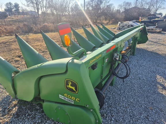 Image of John Deere 608C equipment image 1