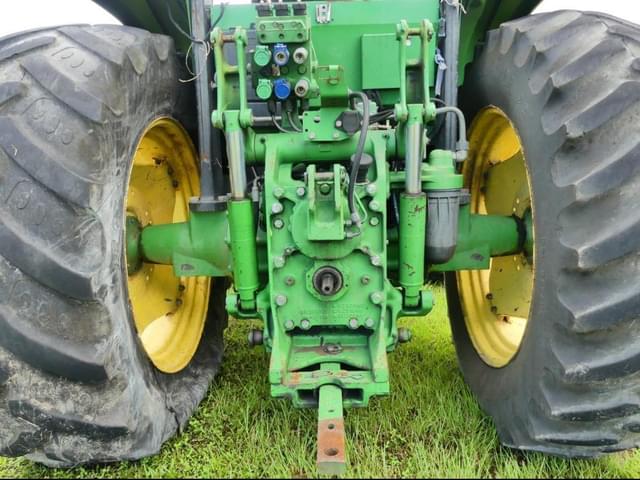 Image of John Deere 6105D equipment image 4
