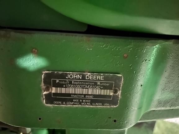 Image of John Deere 6105D equipment image 4