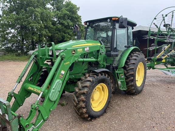 2013 John Deere 6105D Equipment Image0
