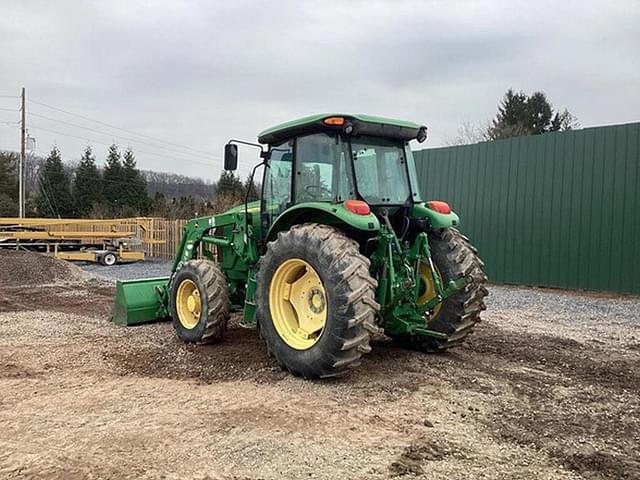 Image of John Deere 6105D equipment image 1