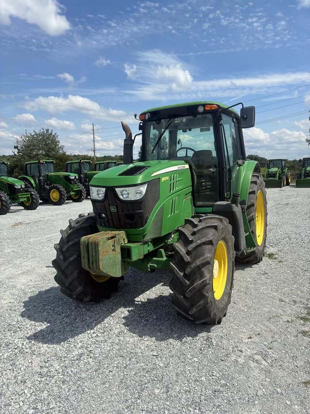 Image of John Deere 6105M equipment image 1