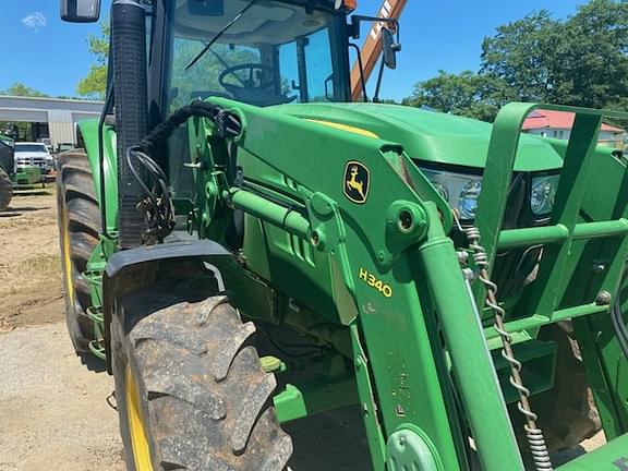 Image of John Deere 6105M equipment image 4