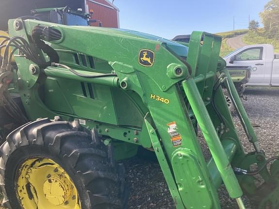 Image of John Deere 6105M equipment image 3