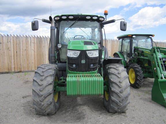 Image of John Deere 6105R equipment image 2
