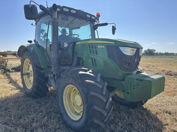 2013 John Deere 6105R Equipment Image0