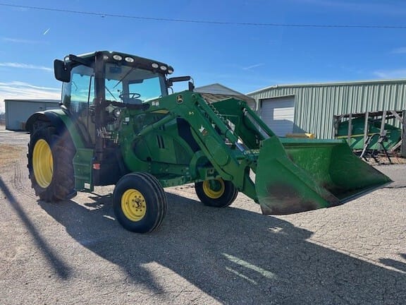 2013 John Deere 6105R Equipment Image0