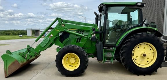 Image of John Deere 6105R equipment image 2