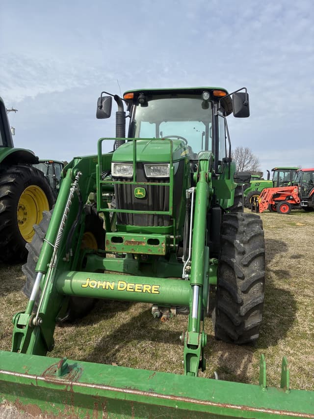 Image of John Deere 6115D equipment image 2