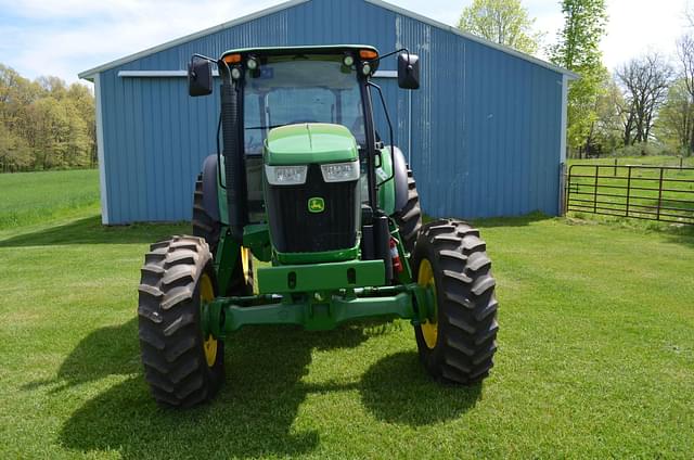 Image of John Deere 6115D equipment image 1