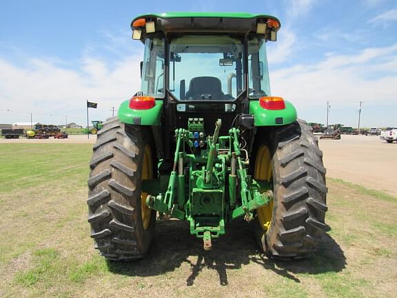 Image of John Deere 6115D equipment image 3