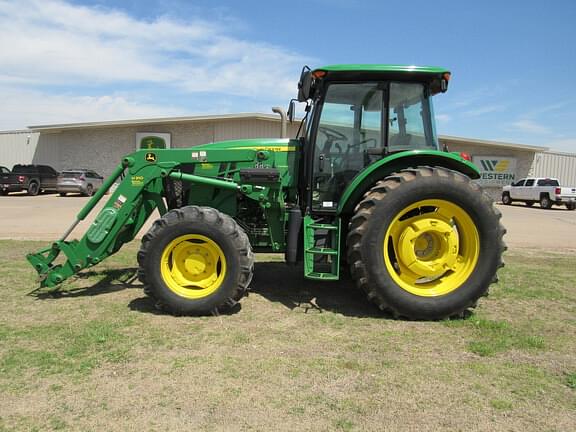 Image of John Deere 6115D equipment image 1