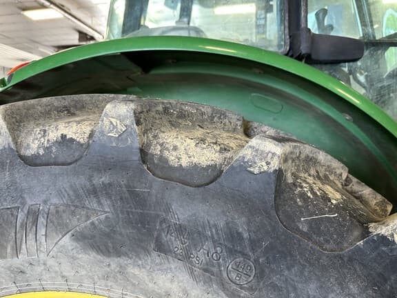 Image of John Deere 6115D equipment image 2
