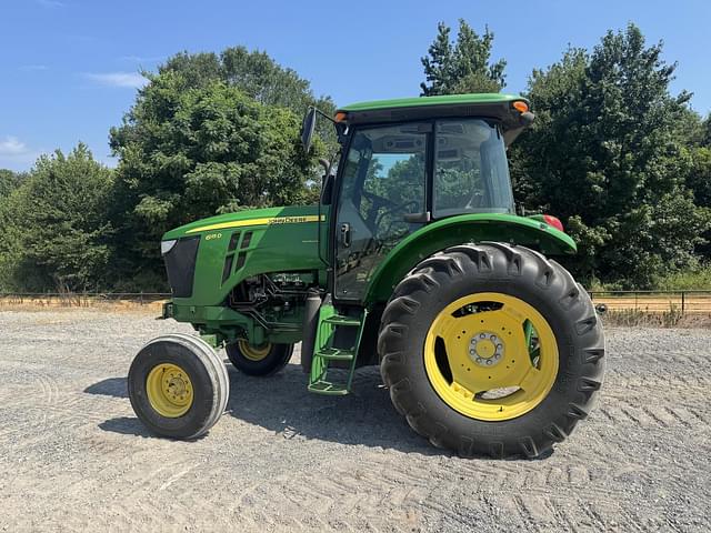 Image of John Deere 6115D equipment image 2