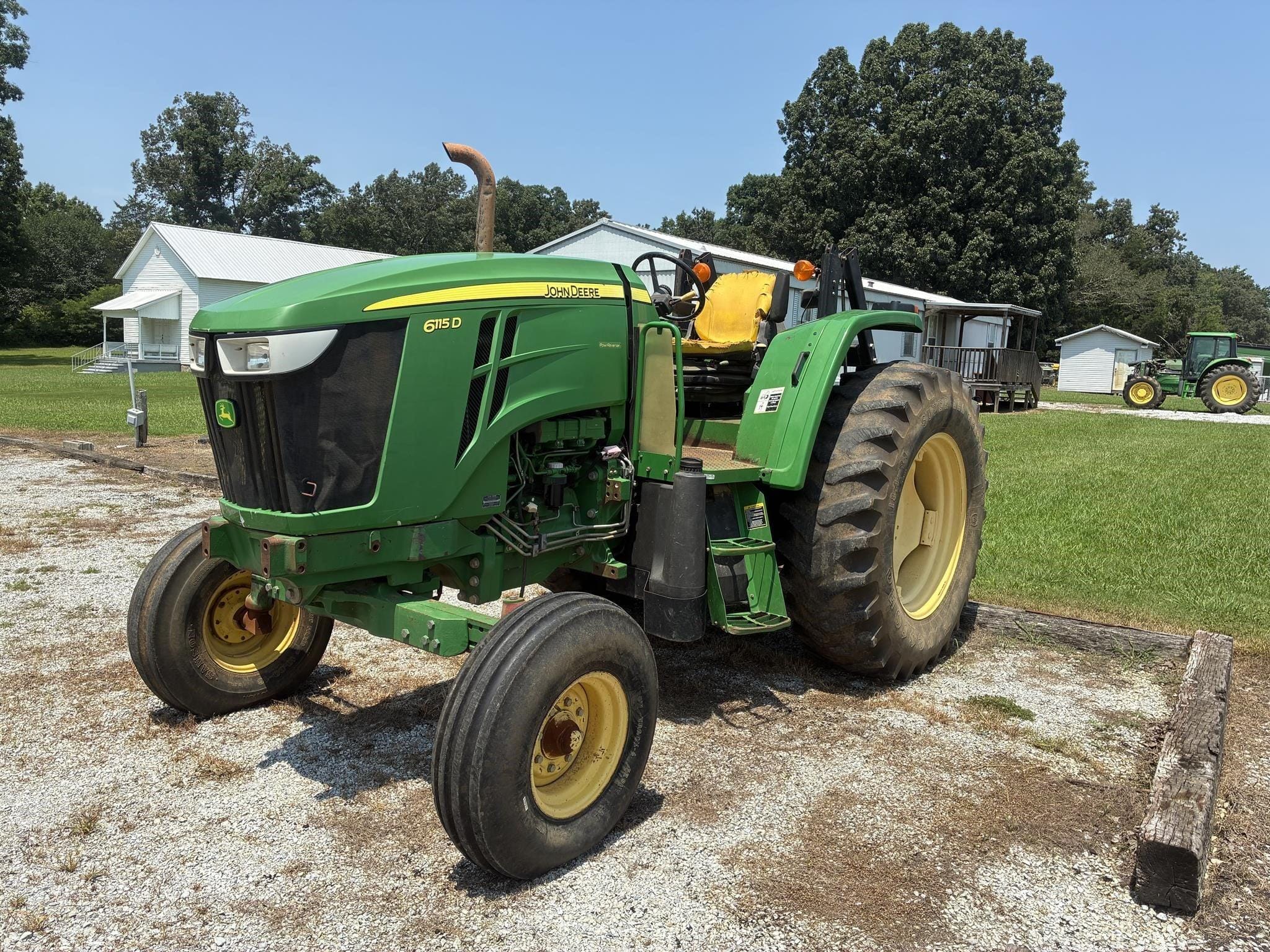 2013 John Deere 6115D Equipment Image0