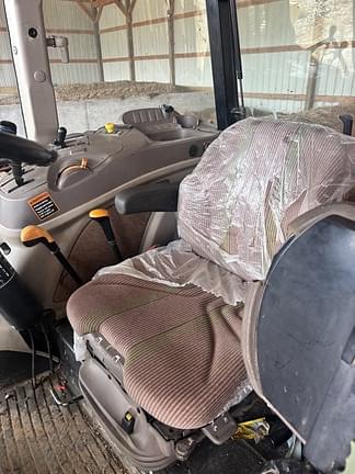Image of John Deere 6115D equipment image 4