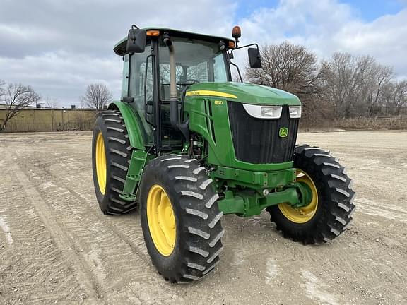 Image of John Deere 6115D equipment image 2