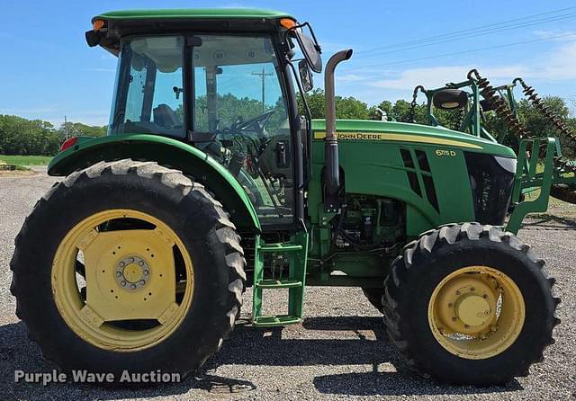 Image of John Deere 6115D equipment image 3