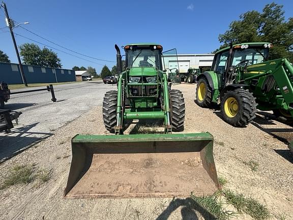 Image of John Deere 6115M equipment image 1