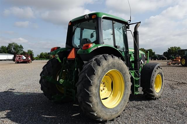 Image of John Deere 6115M equipment image 4