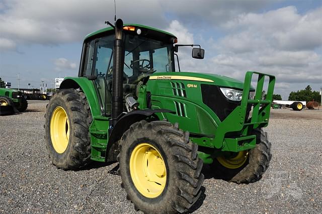 Image of John Deere 6115M equipment image 1