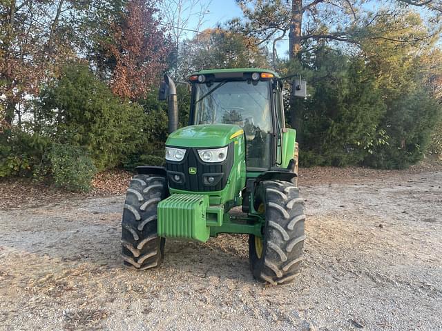 Image of John Deere 6115M equipment image 2