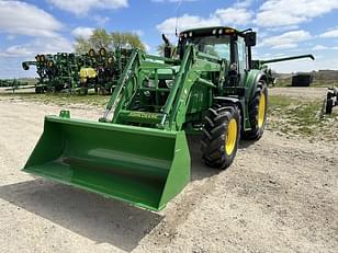 Main image John Deere 6115M 22