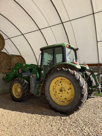 Image of John Deere 6115M equipment image 2