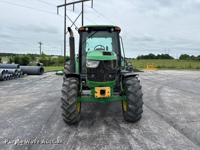 Image of John Deere 6115M equipment image 1