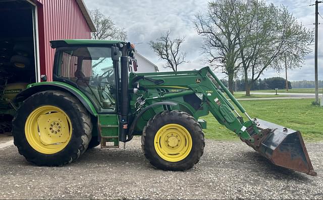 Image of John Deere 6115R equipment image 2